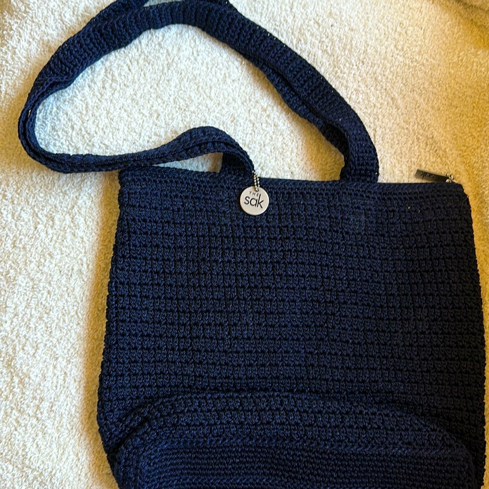 Women’s like new “the sak” purse